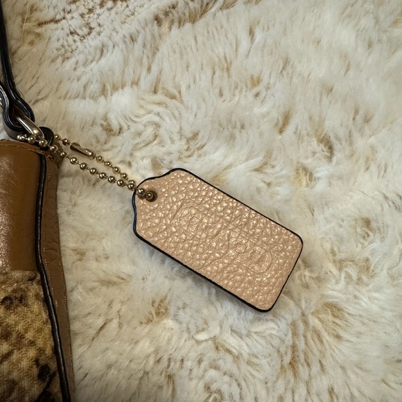 Coach Snakeskin Crossbody bag - Picture 3 of 8